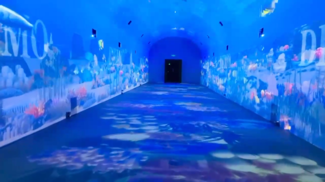 離海最遠(yuǎn)的海洋文化中心，SEEMILE點(diǎn)亮嵌入沙漠的海底隧道